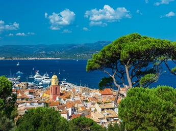Aut B / ST TROPEZ (83) Aut B / ST TROPEZ (83)